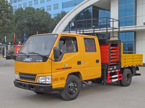 江鈴車載式高空作業(yè)平臺(tái)