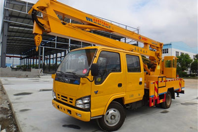 慶鈴五十鈴14米高空作業(yè)車