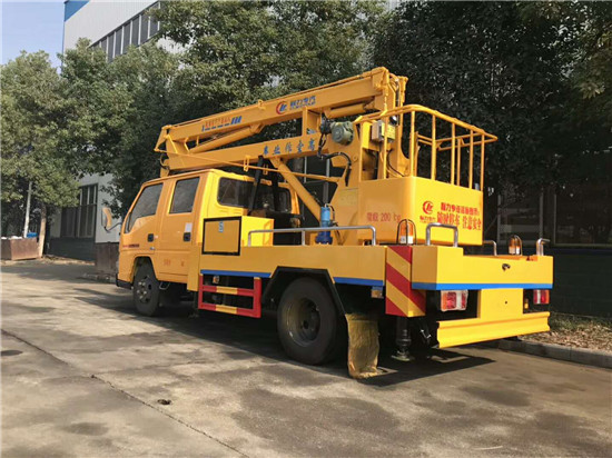 江鈴12米藍(lán)牌高空作業(yè)車，市區(qū)暢通無阻