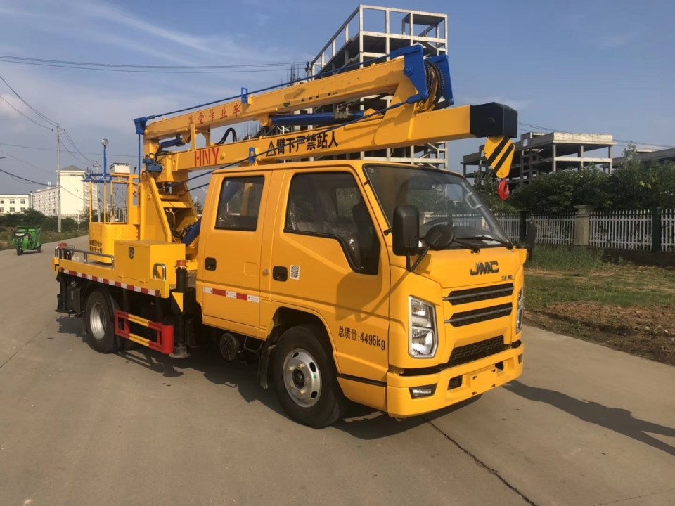 國六江鈴雙排13米藍(lán)牌曲臂高空作業(yè)車