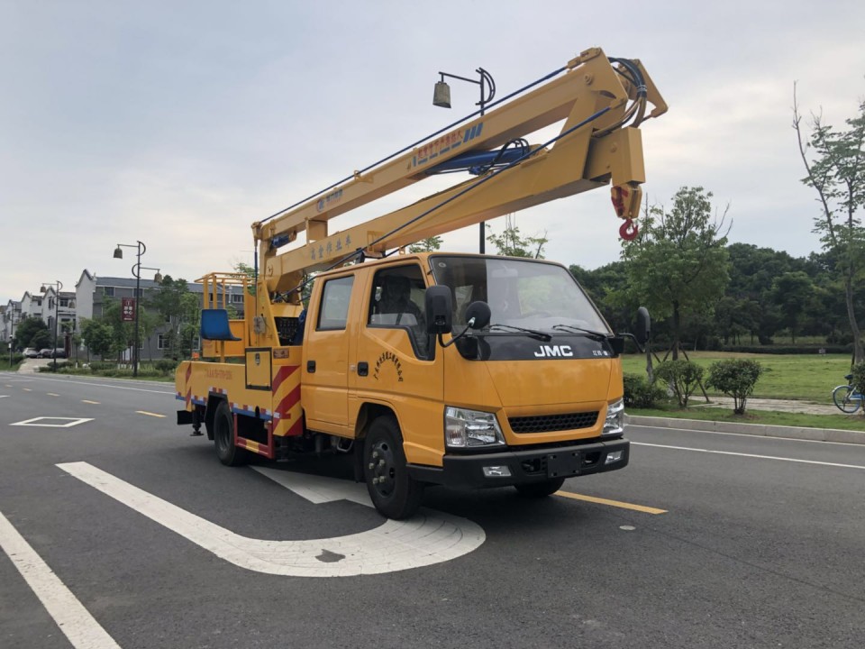 江鈴16米高空作業(yè)車