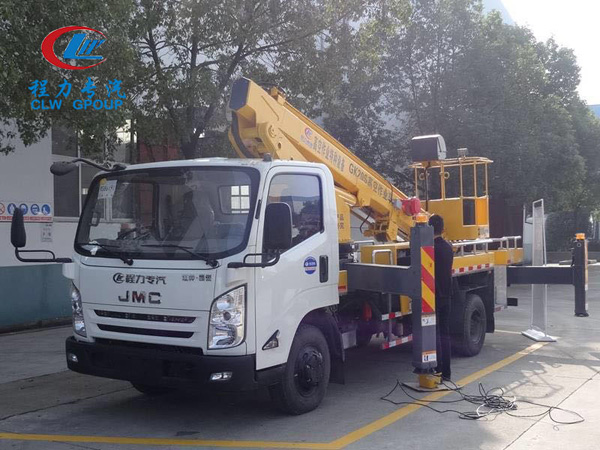 江鈴20米伸縮臂高空作業(yè)車