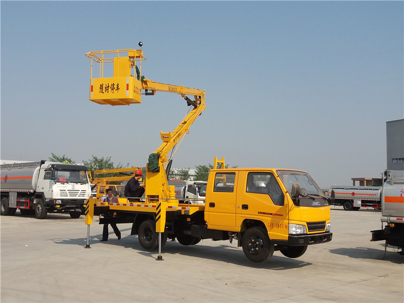 江鈴16米高空作業(yè)車