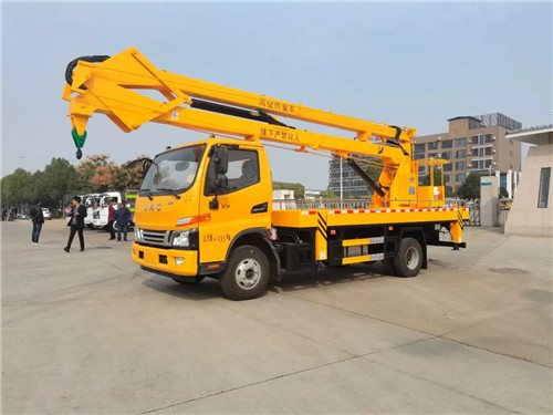 國六江淮駿鈴18米高空作業(yè)車配置介紹