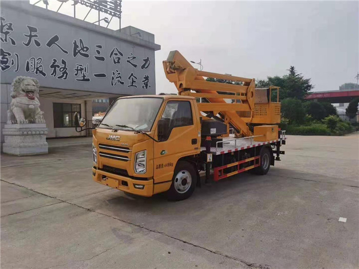 高空作業(yè)車折疊臂式與直臂式哪個(gè)更好