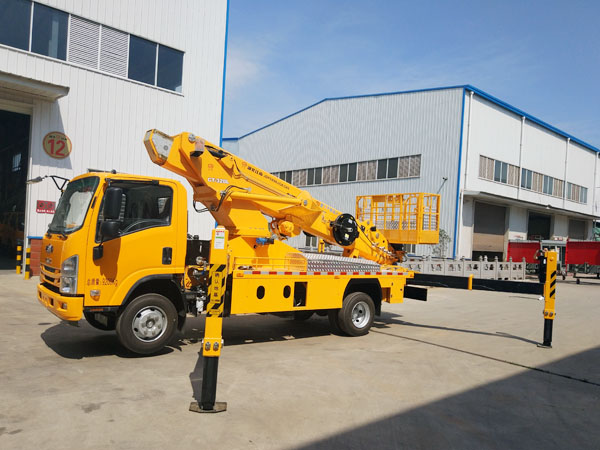 慶鈴32米直臂高空作業(yè)車