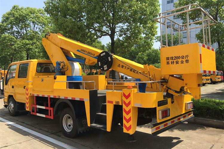 國五五十鈴20米伸縮臂攝影高空作業(yè)車
