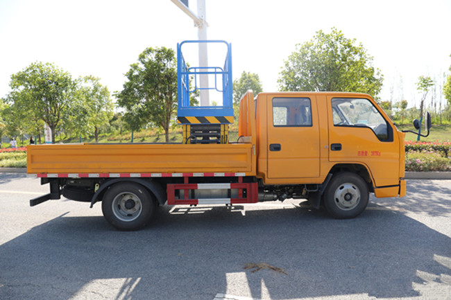 國(guó)六江鈴順達(dá)8米升降式高空作業(yè)車配置