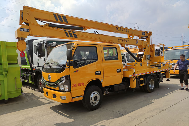 東風14米-16米高空作業(yè)車