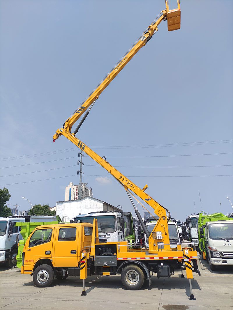 東風14米-16米高空作業(yè)車