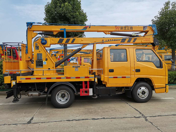 國六江鈴順達(dá)13米高空作業(yè)車