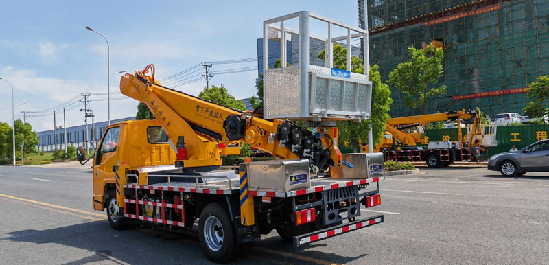 27米高空作業(yè)車