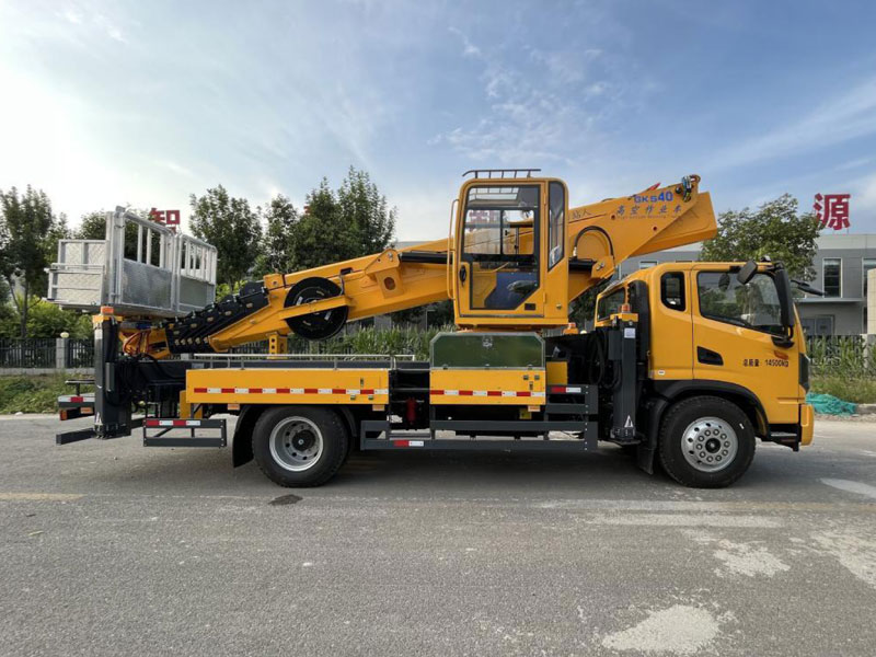 東風(fēng)40米高空作業(yè)車