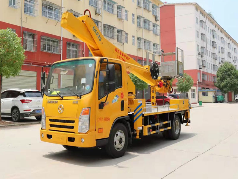 程力牌 CL5040JGK6DT 型高空作業(yè)車