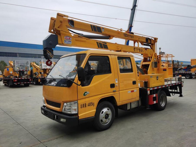 江鈴順達(dá)13米高空作業(yè)車