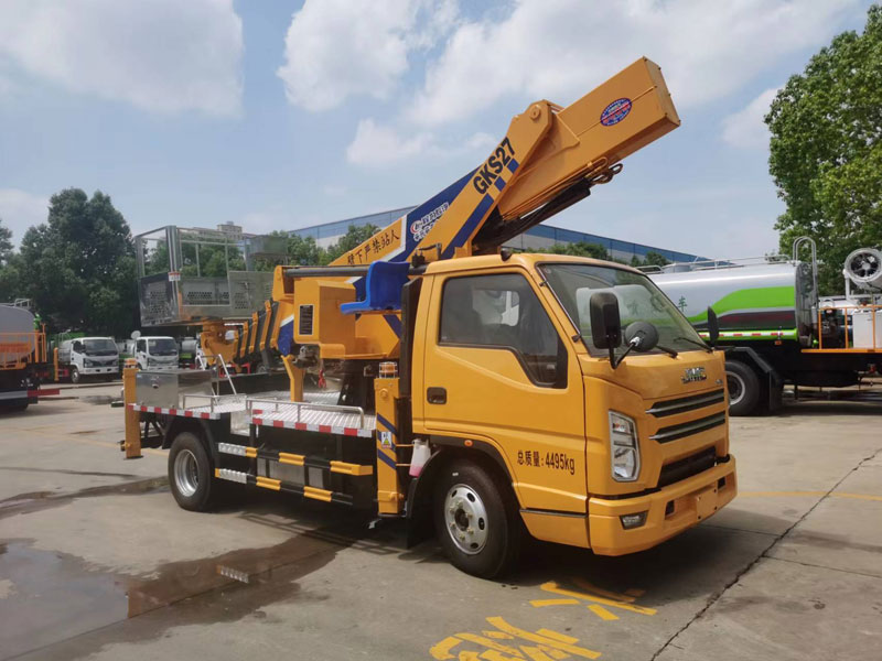 江鈴順達(dá)藍(lán)牌寬體27米直臂伸縮式高空車