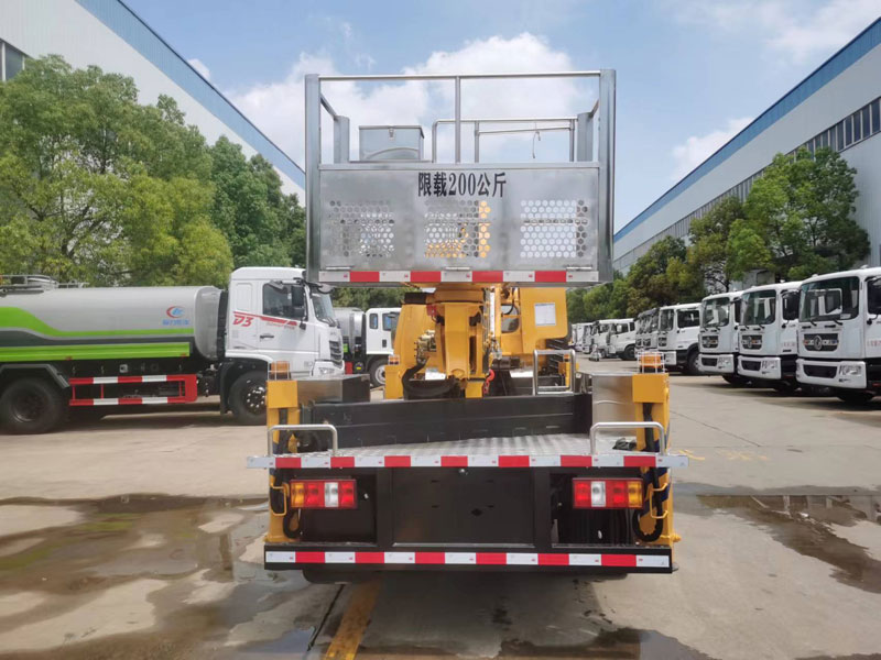 江鈴順達(dá)藍(lán)牌寬體27米直臂伸縮式高空車