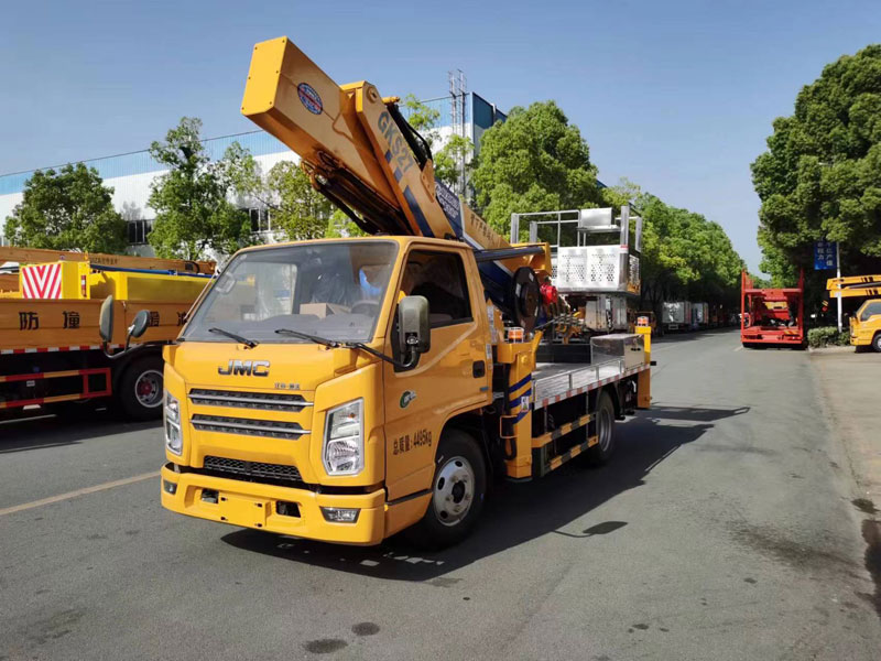 江鈴藍(lán)牌27M直臂伸縮式高空作業(yè)車-CL5042JGKA6DS