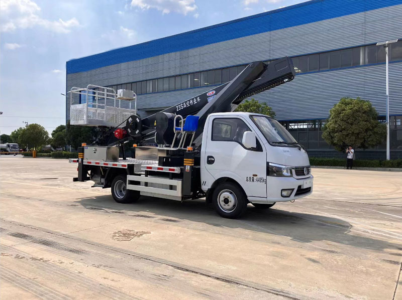 東風高端智能型23米藍牌純電動高空作業(yè)車