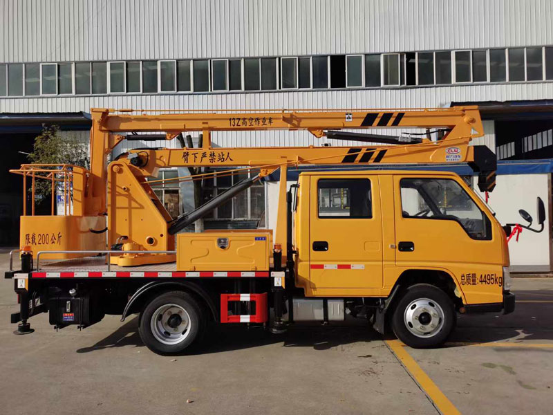 江鈴順威13米藍(lán)牌折臂高空作業(yè)車