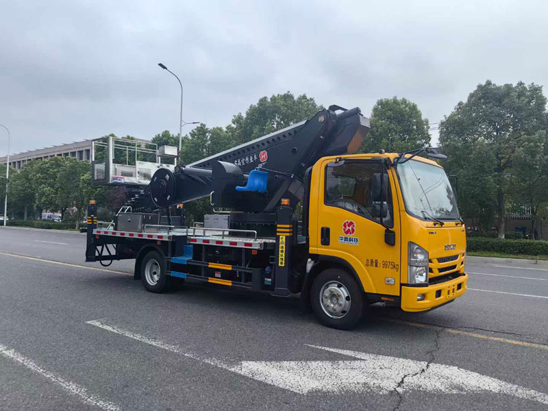 慶鈴鈴咖36米直臂高空作業(yè)車
