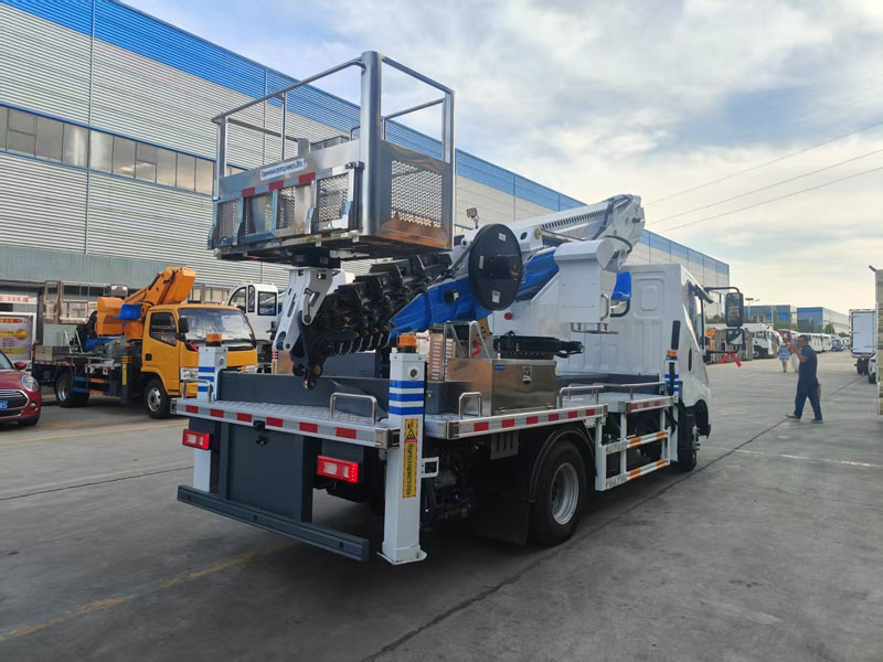 比亞迪混動(dòng)33米直臂高空作業(yè)車